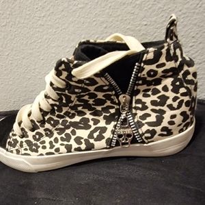 Bushang Size 39 Black & Tan Leopard Print High Top